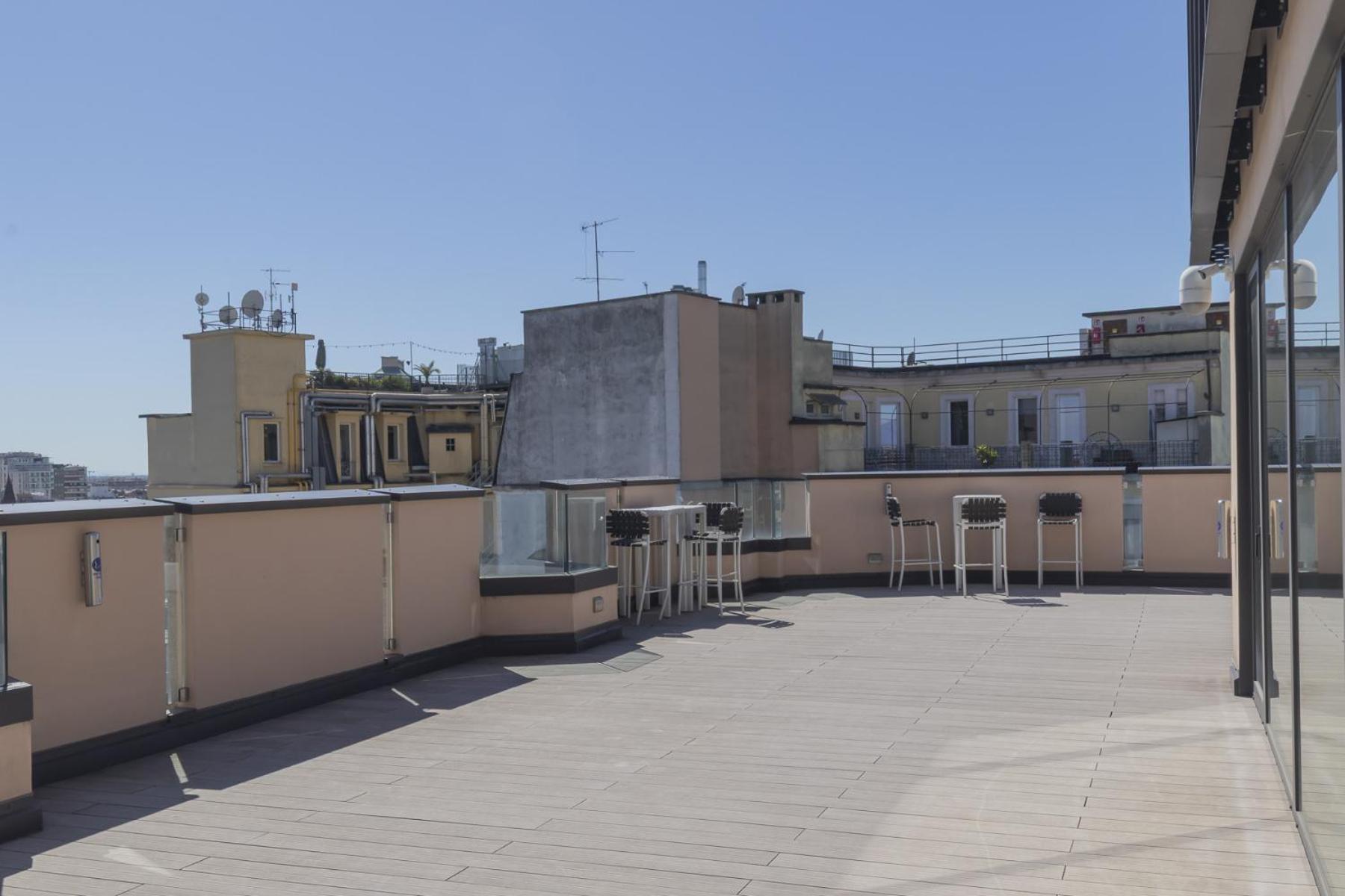 San Babila Central Tower With Panoramic Terrace Overlooking Duomo By Rentopolis Milan Luaran gambar